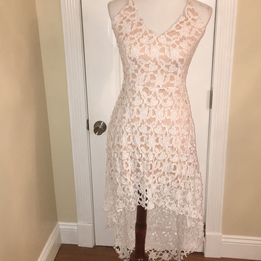 Gorgeous lace delicate dress!